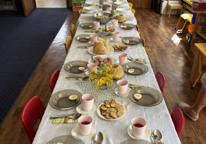 Wielkanocny stół.