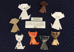 Koty wykonane origami.