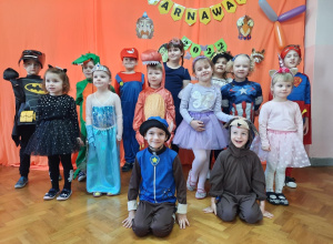 Bal karnawałowy