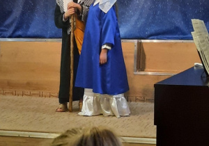 Na scenie Józef i Maryja.