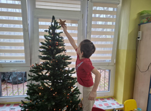 Ubieranie choinki.