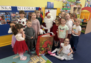 Wspólne zdjęcie z Mikołajem.