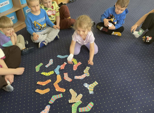 Dzień kolorowej skarpetki / Dzień gofra